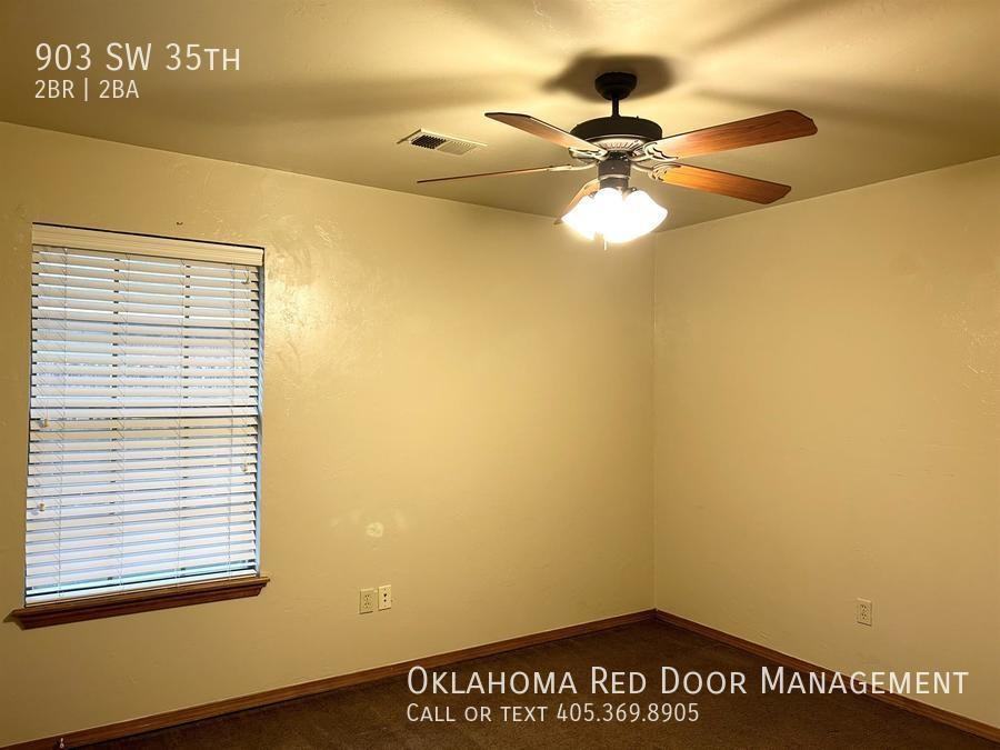 903 Sw 35th St - Photo 6 of 18