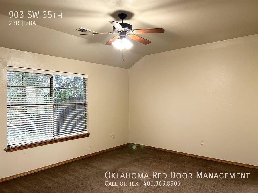 903 Sw 35th St - Photo 7 of 18