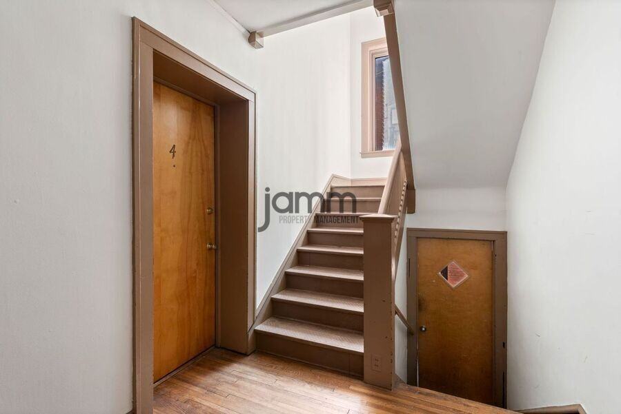 2773 Hampshire Rd #10 - Photo 4 of 22