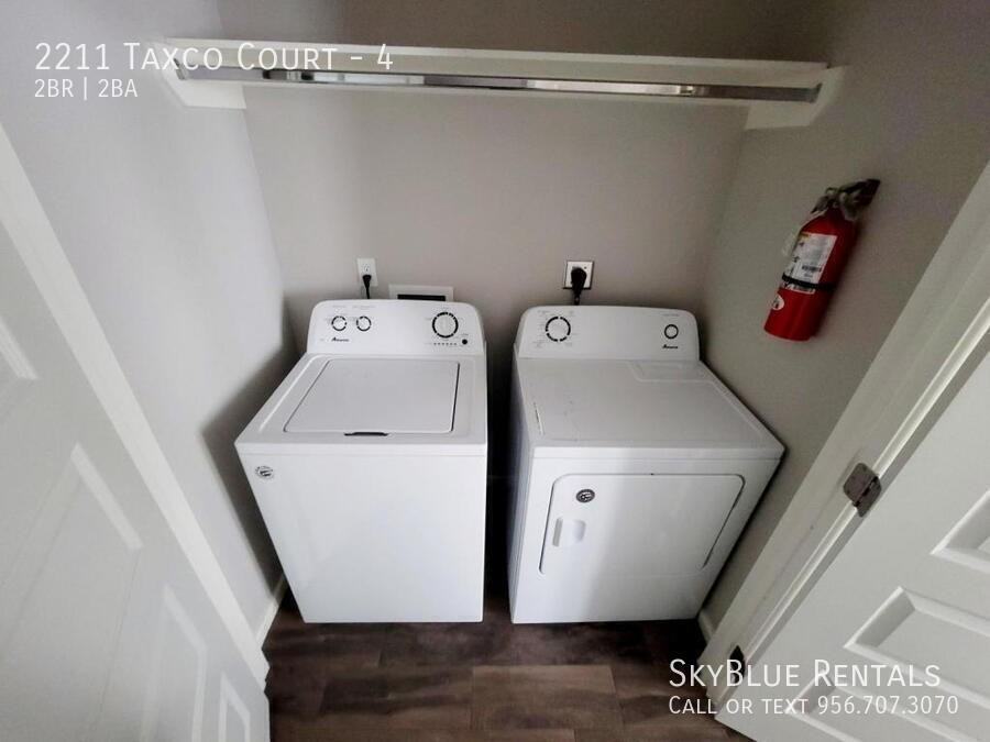 2211 Taxco Ct #4 - Photo 5 of 13
