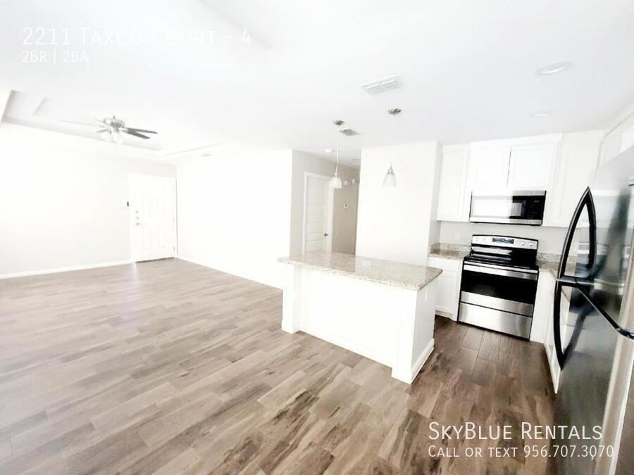 2211 Taxco Ct #4 - Photo 6 of 13