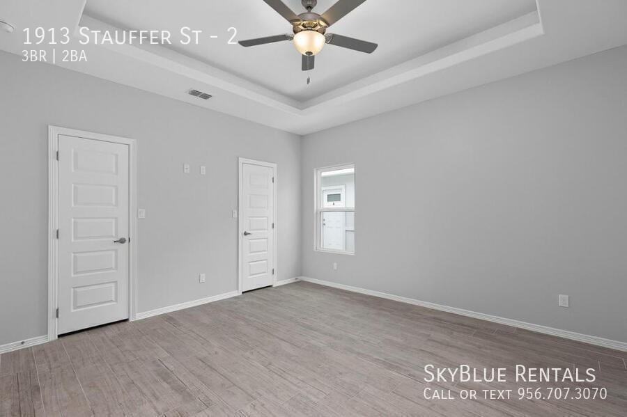 1913 Stauffer St #2 - Photo 7 of 7