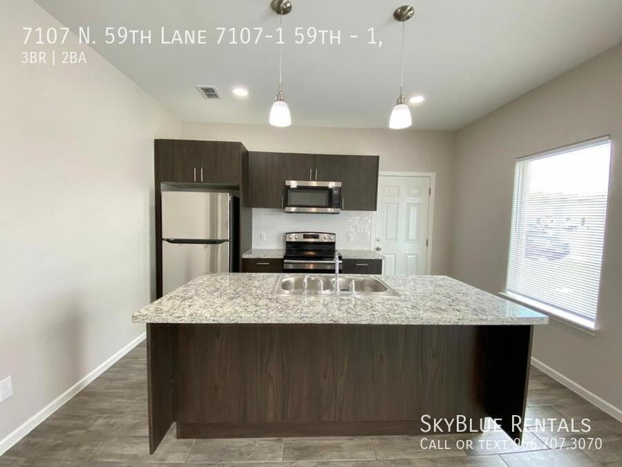7107 N. 59th Lane 7107-1 59th #1 - Photo 6 of 13
