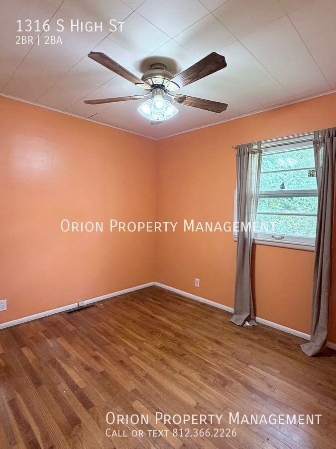 1316 S High St - Photo 3 of 8