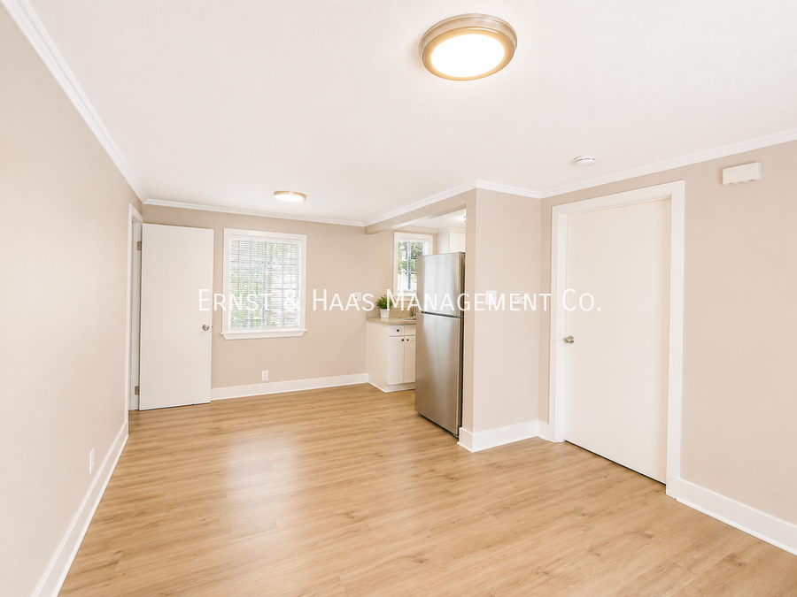 1222 E Appleton St - Photo 3 of 15