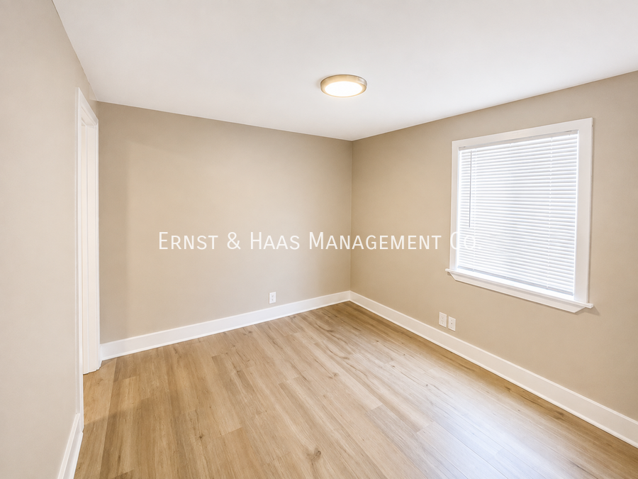 1222 E Appleton St - Photo 5 of 15