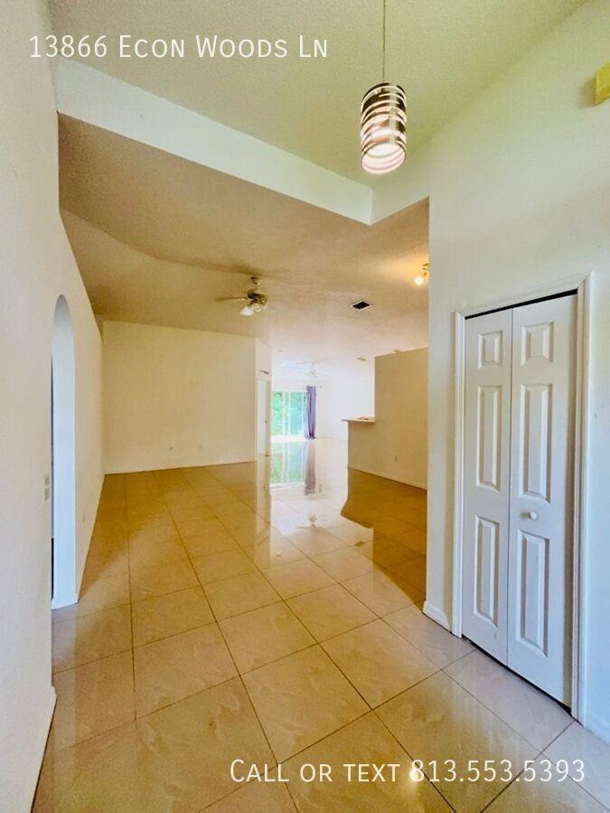 13866 Econ Woods Ln - Photo 4 of 27