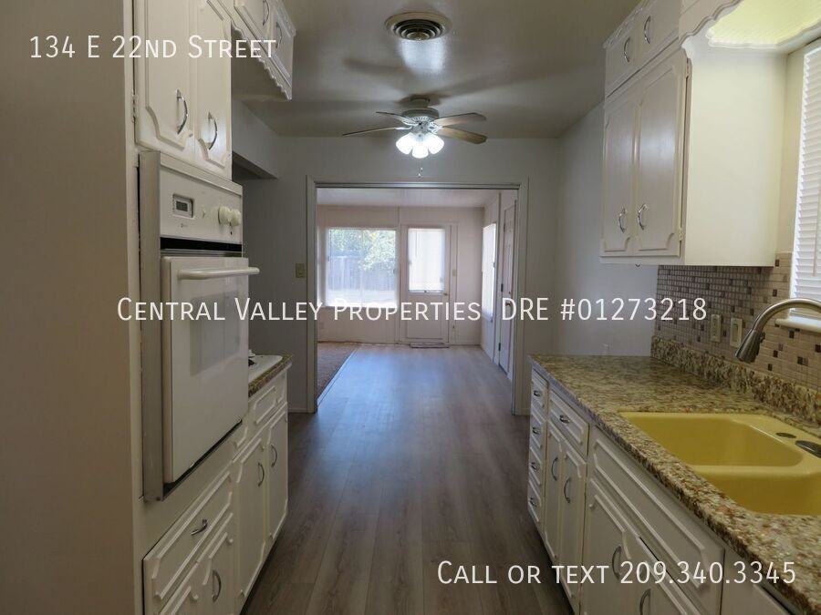 134 E 22nd St - Photo 4 of 15
