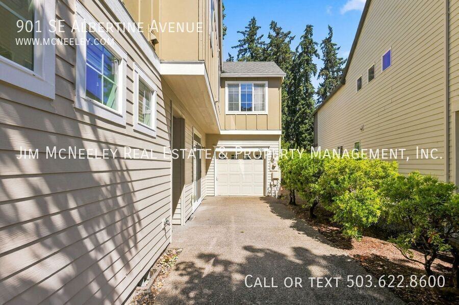 901 Se Albertine St - Photo 4 of 38