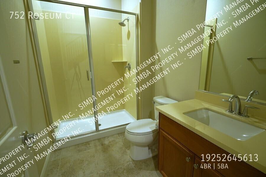752 Roseum Ct - Photo 4 of 50