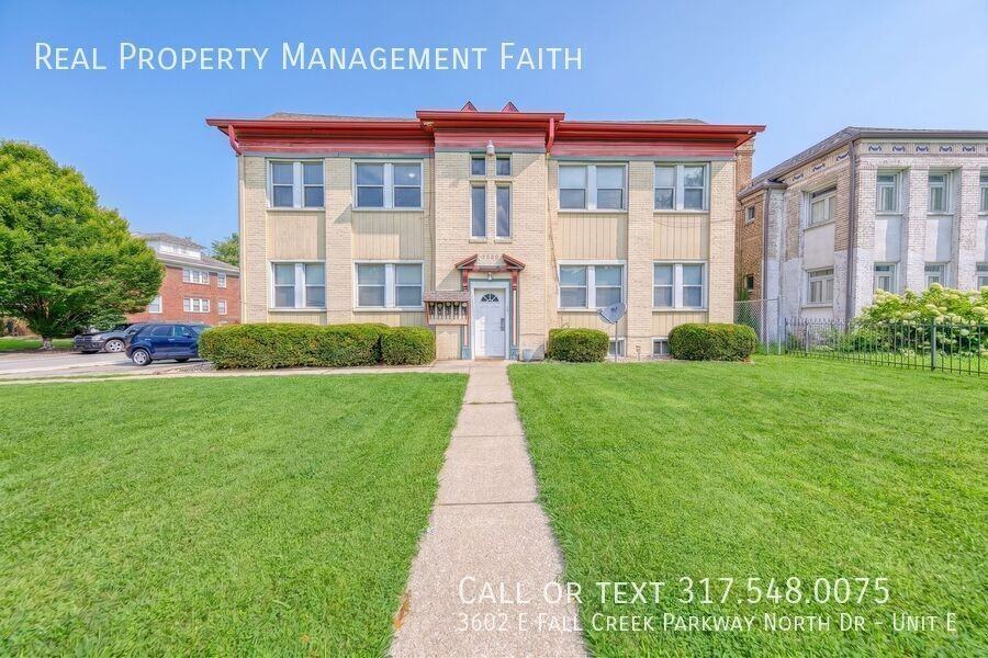 3602 E Fall Creek Parkway North Dr #E - Photo 2 of 24