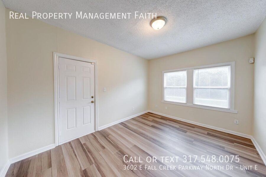 3602 E Fall Creek Parkway North Dr #E - Photo 5 of 24