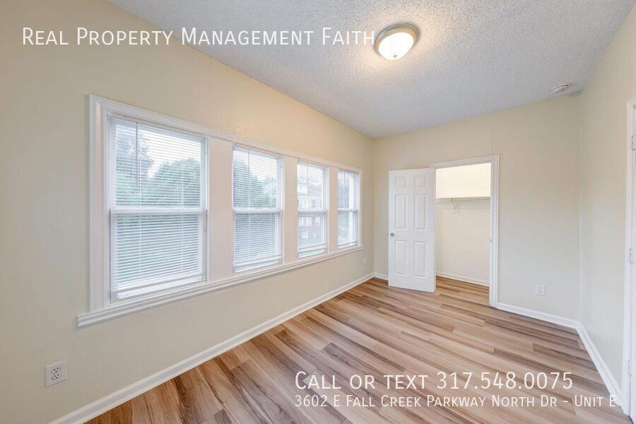 3602 E Fall Creek Parkway North Dr #E - Photo 6 of 24
