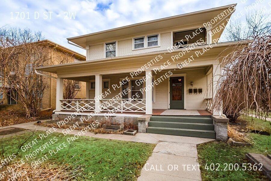 1701 D St #2W
