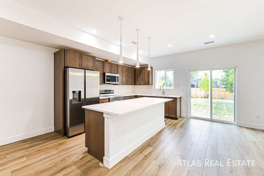 2742 W 2nd Ave - Photo 6 of 22