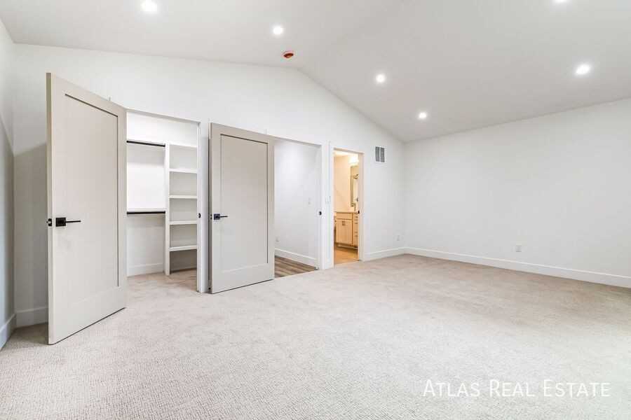 2742 W 2nd Ave - Photo 7 of 22