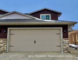 2218 S Ronsiek Ave - Photo 1 of 1