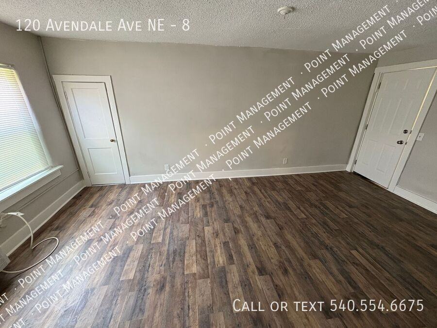 120 Avendale Ave Ne #8 - Photo 2 of 6