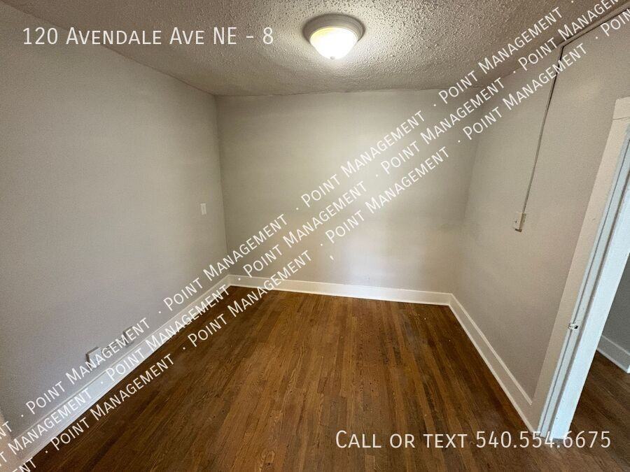 120 Avendale Ave Ne #8 - Photo 4 of 6