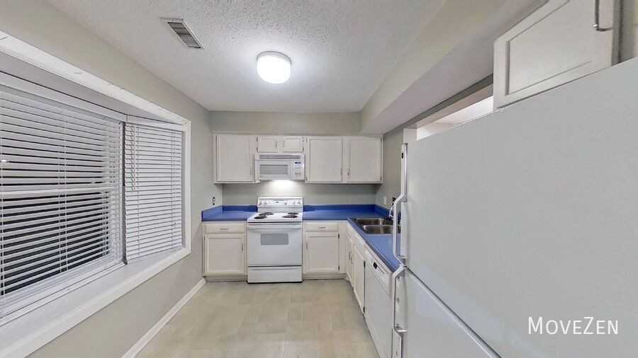 4233 Baylor St - Photo 2 of 34