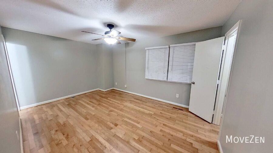 4233 Baylor St - Photo 5 of 34