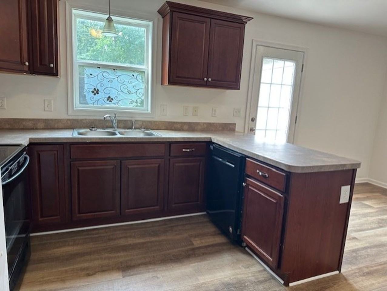 2082 Market Street Ext - Photo 6 of 15