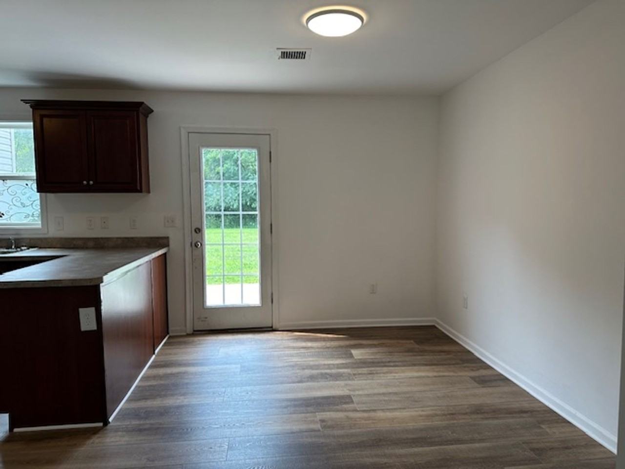 2082 Market Street Ext - Photo 7 of 15