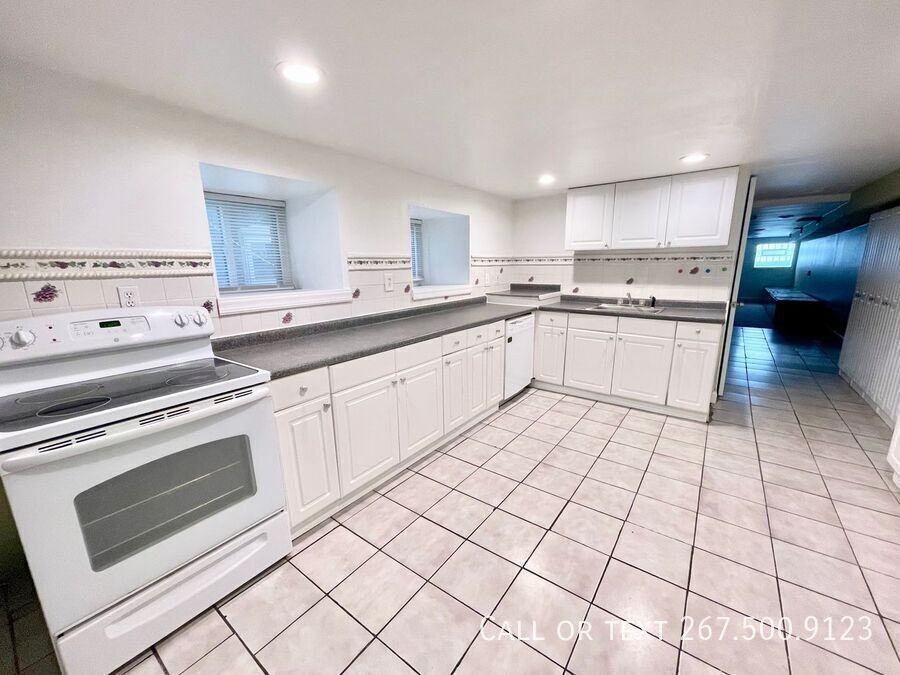 4640 Sansom St #A - Photo 2 of 16
