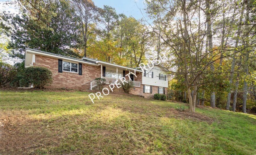 20 Linda Ln - Photo 4 of 35