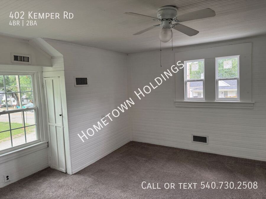 402 Kemper Rd - Photo 3 of 27