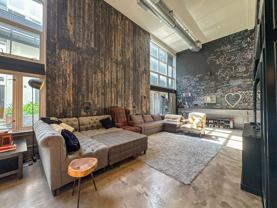 1037 N Laurel Ave #10B - Photo 1 of 1