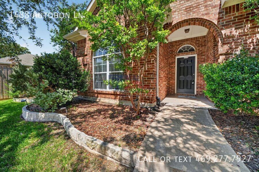 1488 Audobon Ln - Photo 3 of 34