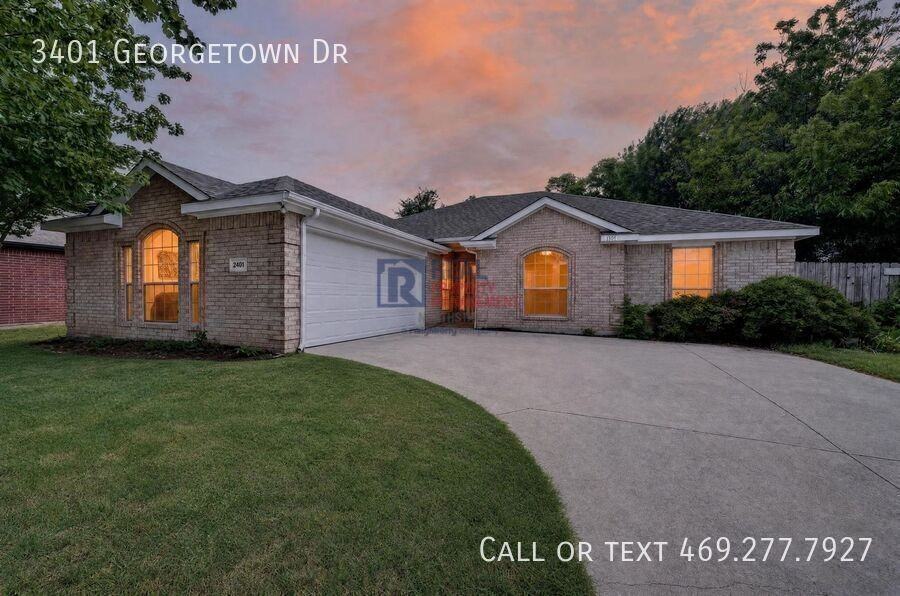 3401 Georgetown Dr - Photo 3 of 28