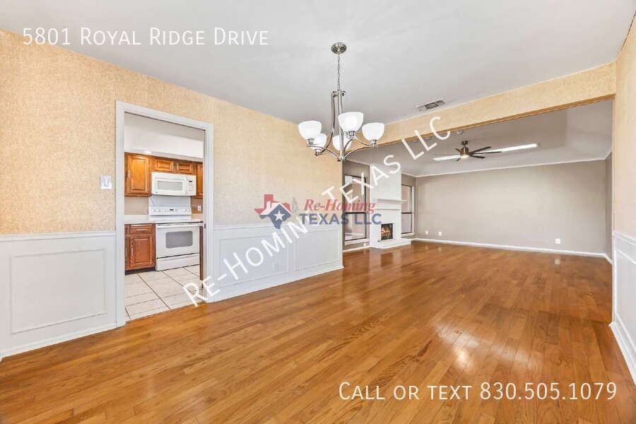 5801 Royal Ridge Drive - Photo 7 of 25