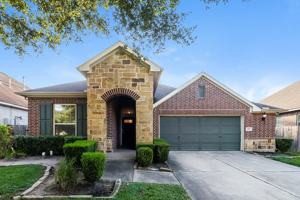 featured image of 415 Rocky Briar Ct