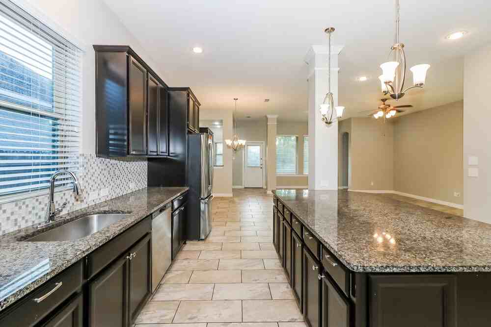 415 Rocky Briar Ct - Photo 6 of 16