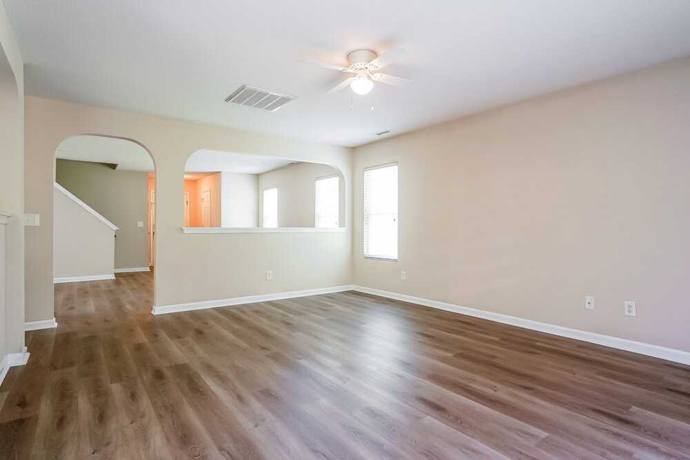 51 Valleyfield Dr - Photo 6 of 17