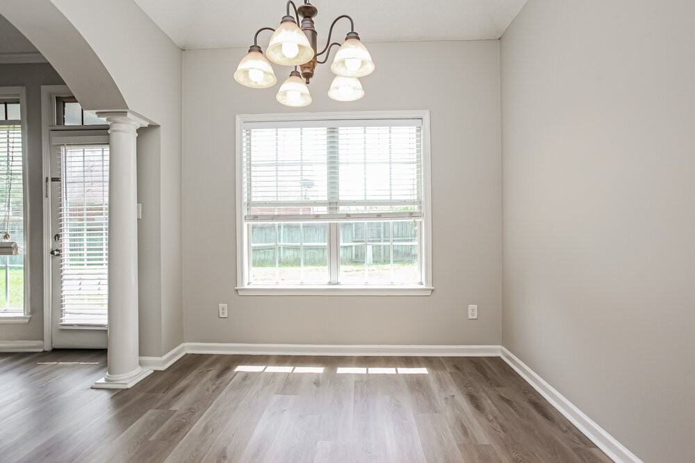 10183 Tall Hickory Dr - Photo 6 of 17