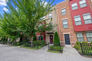 featured image of 1020 N Durham St