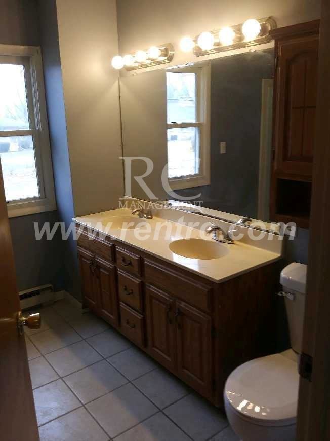 905 Sprague Rd - Photo 4 of 21