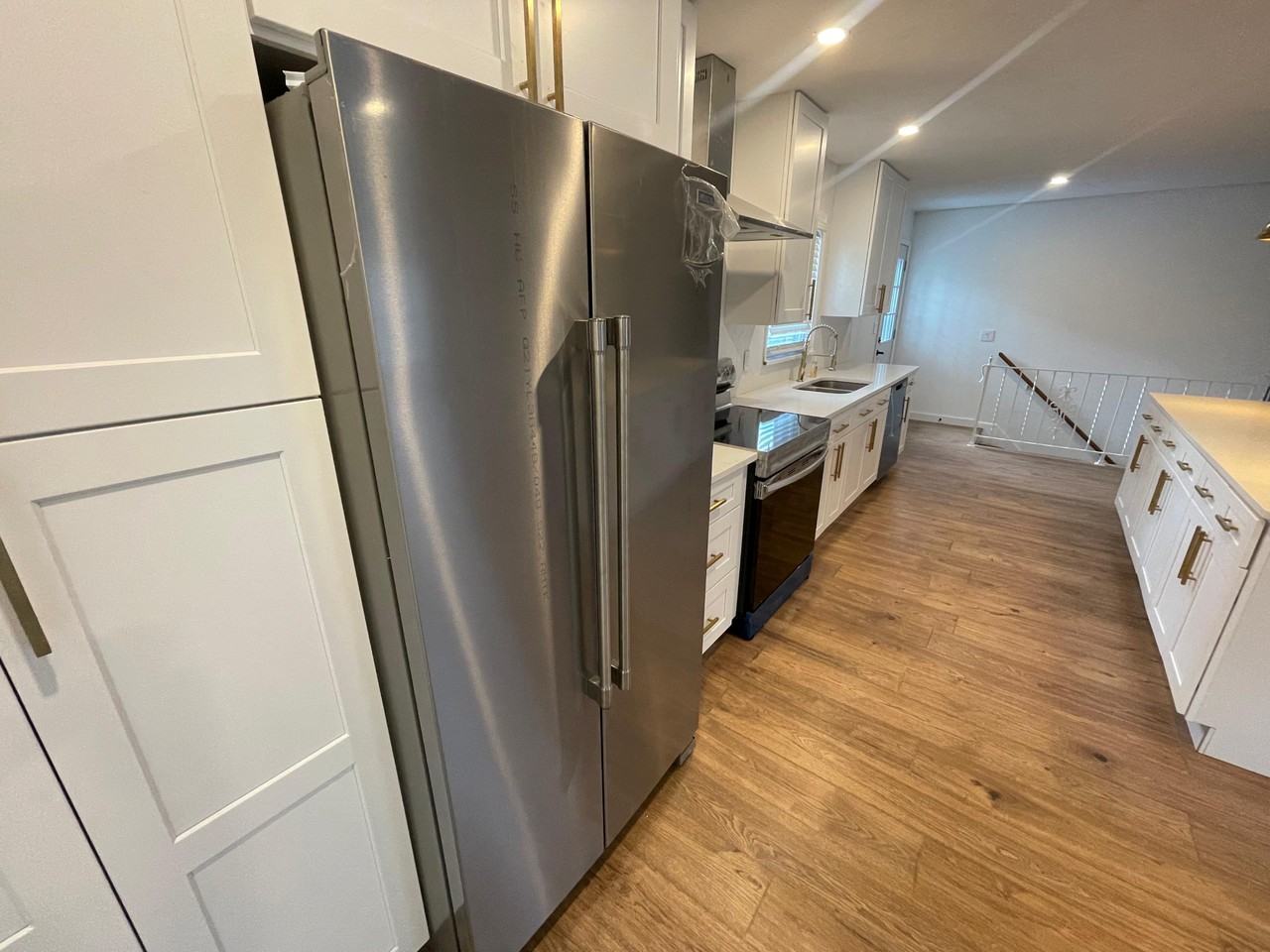 7802 Brownwood Dr - Photo 3 of 18