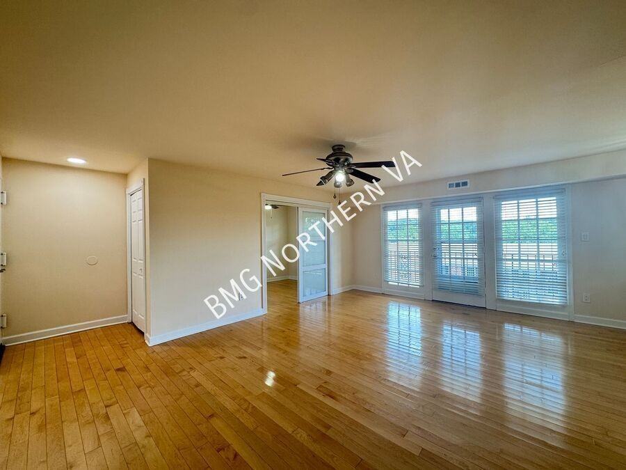 12709 Gordon Blvd #70 - Photo 4 of 50