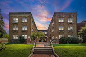 featured image of 1625 East Ave Unit #303