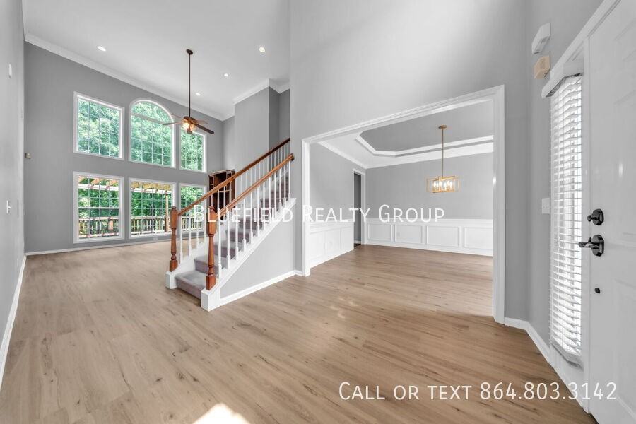 417 Summergreen Way - Photo 4 of 43