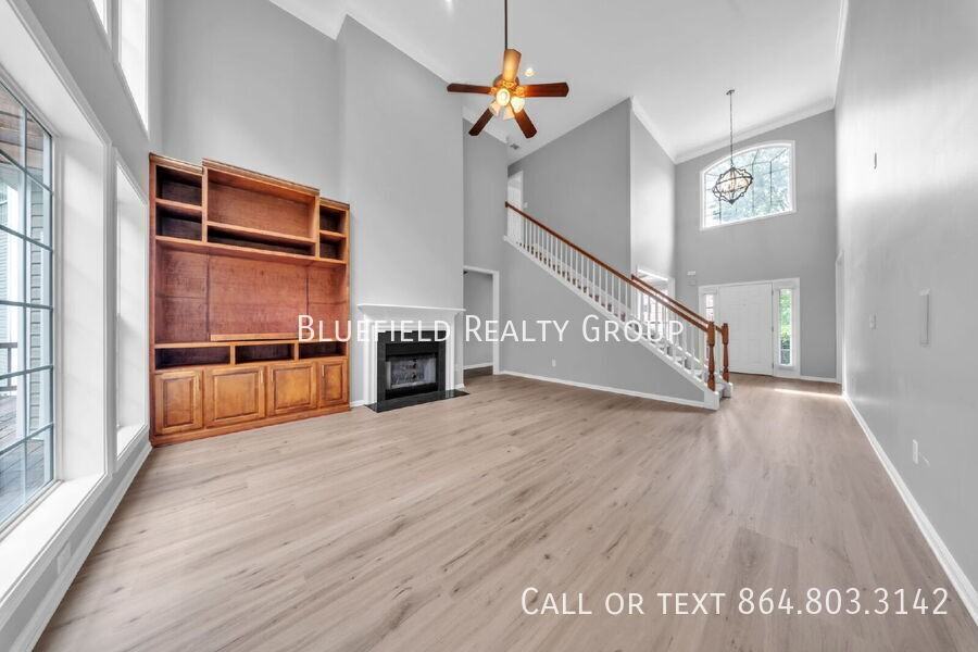 417 Summergreen Way - Photo 6 of 43