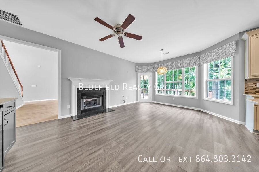 417 Summergreen Way - Photo 7 of 43