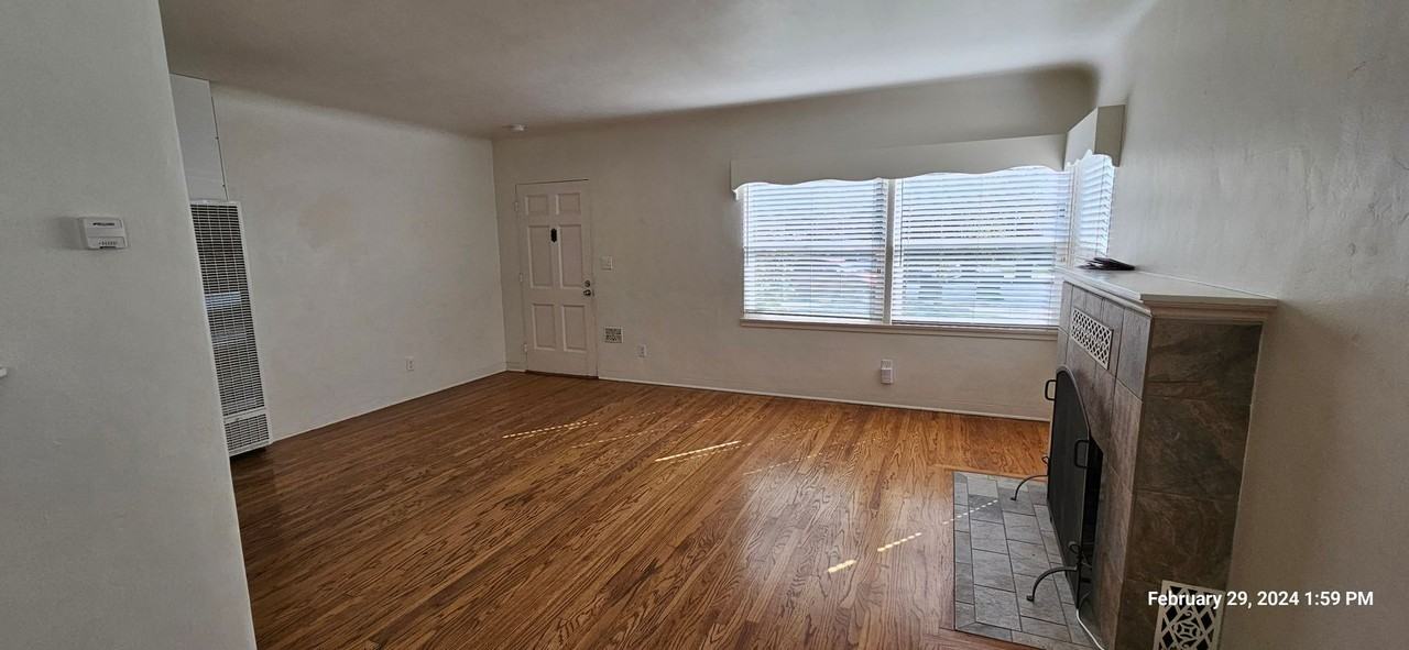 609 Central Ave - Photo 4 of 42