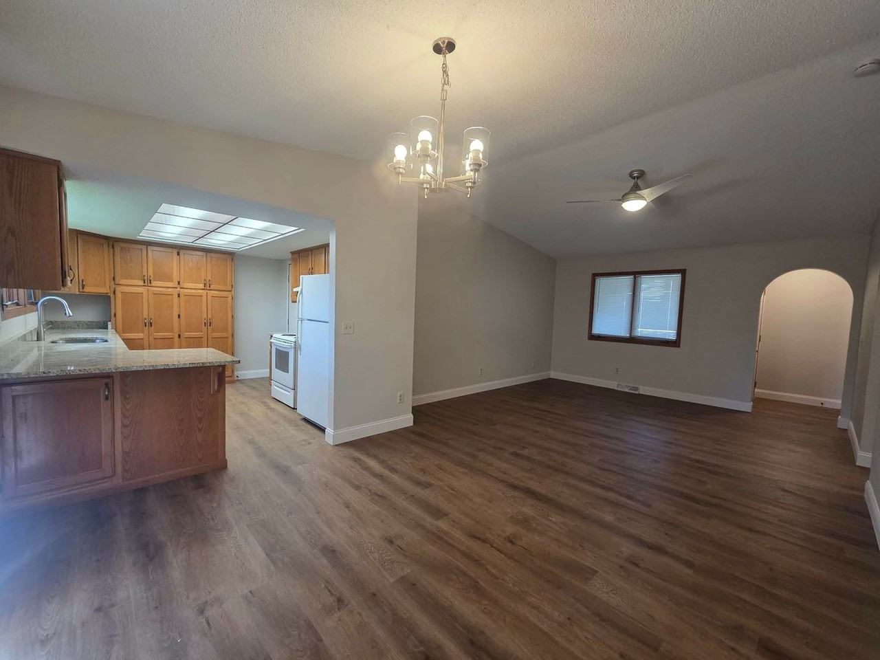 328 S Kiowa Ct - Photo 6 of 25