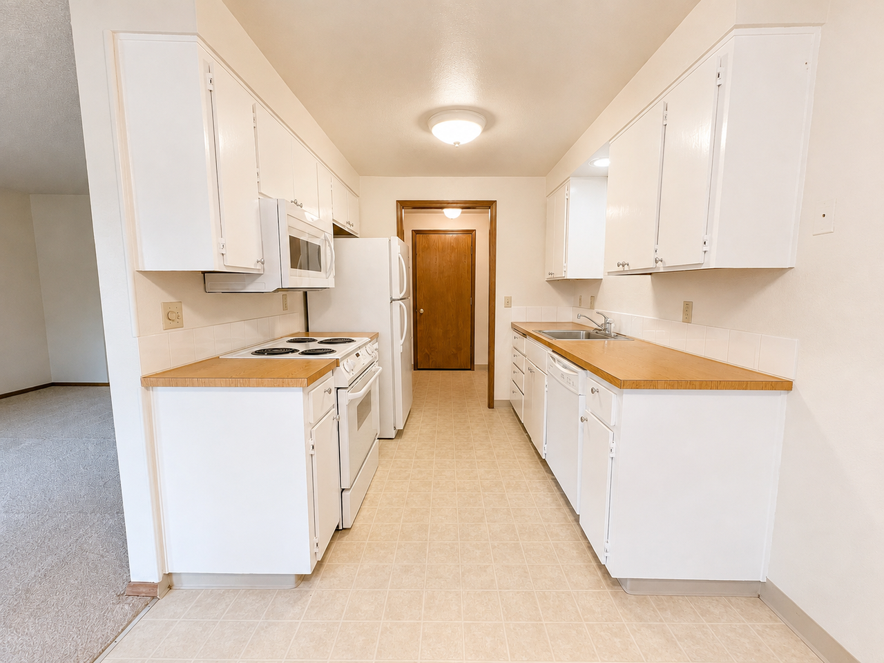 21318 Se Alder Ct - Photo 6 of 25