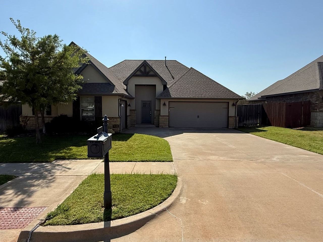 18805 Trailview Way
